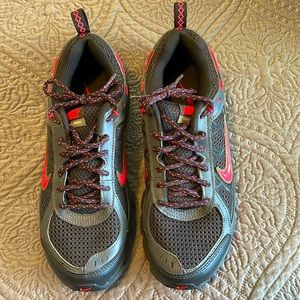 Nike Air Trail Sneakers